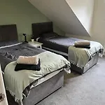 Fishponds Villas